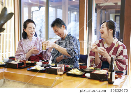 孝順旅行形象 孝順旅行形象 39832670