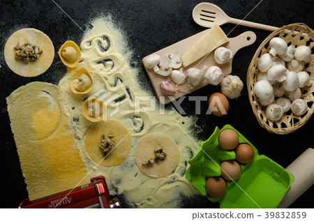 Making pasta from italian flour semolina 39832859