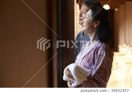 溫泉旅行夫婦 39832957