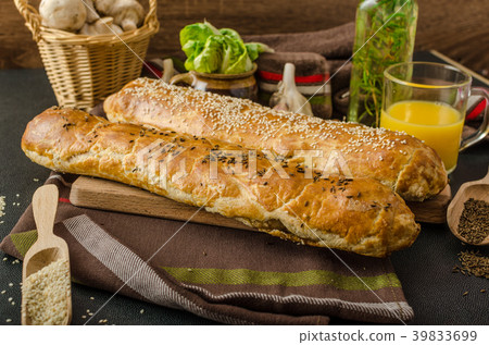 Roll out puff pastry stuffed Roll out puff pastry stuffed 39833699