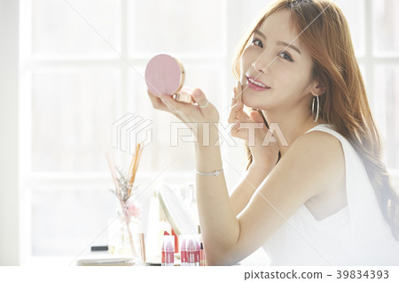 女性化妝美容 女性化妝美容 39834393