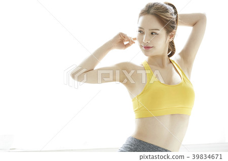 女式運動服 39834671