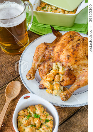 Grilled chicken stuffed with czech beer 39835360