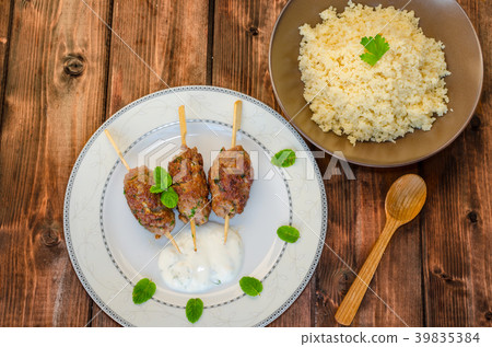 Beef kebab with with couscous Beef kebab with with couscous 39835384
