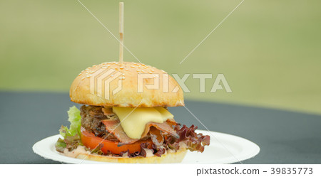 Beef burger with herb butter 39835773