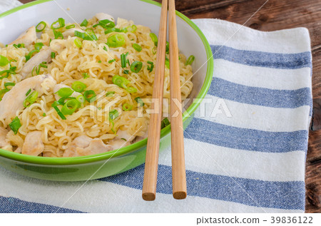 Chinese noodles 39836122
