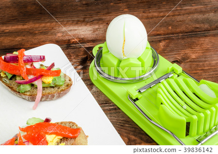 Brown bread with avocado, smoked salmon, boiled egg 39836142