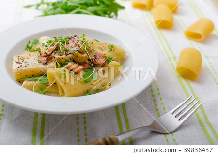 Italian rigatoni Italian rigatoni 39836437