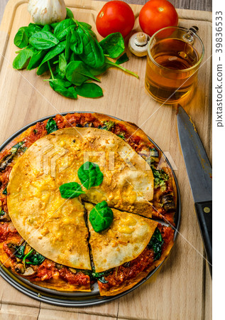 Vegetarian tortilla and bolognese sauce Vegetarian tortilla and bolognese sauce 39836533
