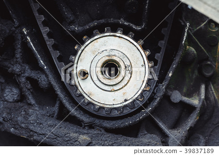 gear from the engine 39837189