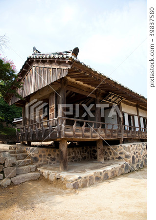 Yangdong Folk Village, Gyeongju City, Gyeongbuk Province 39837580