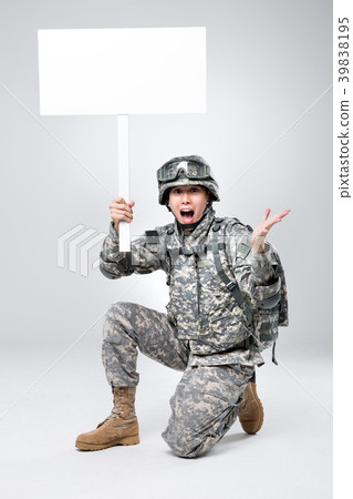 Soldier (ACU) Soldier (ACU) 39838195