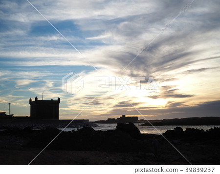 Sunset in Essaouira, Morocco Sunset in Essaouira, Morocco 39839237