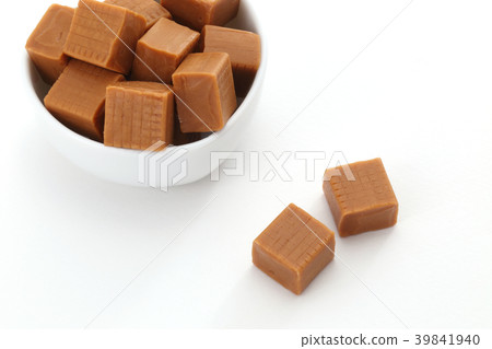 caramel 39841940