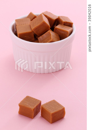 caramel caramel 39842016