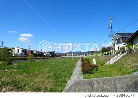 Woman Toba River riverbed and promenade Spring 39849177