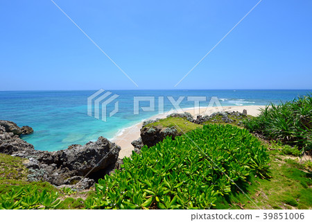 Beautiful beach of Okinawa Beautiful beach of Okinawa 39851006