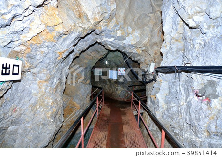 Bungo Ono City Ina pond water cave Bungo Ono City Ina pond water cave 39851414