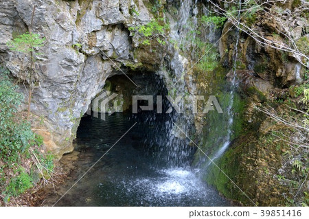 Bungo Ono City Ina pond water cave Bungo Ono City Ina pond water cave 39851416
