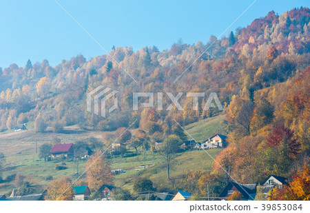 Morning autumn Carpathian mountains, Ukraine Morning autumn Carpathian mountains, Ukraine 39853084