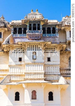 Decorations detail of Udaipur city palace. Decorations detail of Udaipur city palace. 39855171