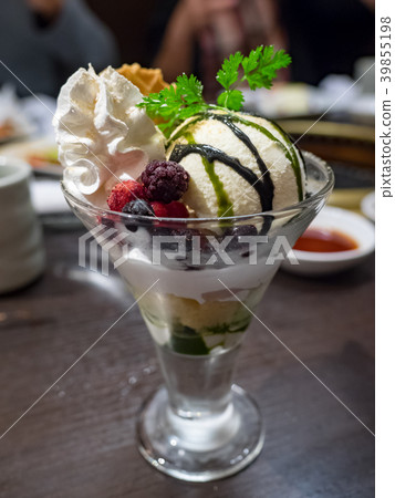ice cream ice cream 39855198