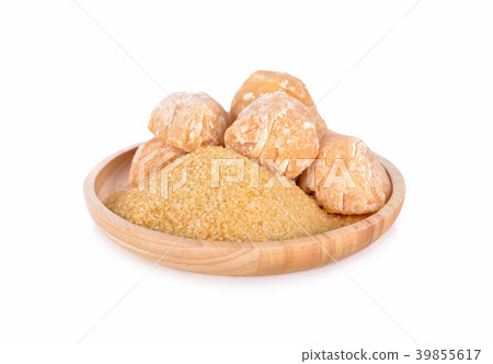 unbleached sugar and palm sugar in plate on white 39855617