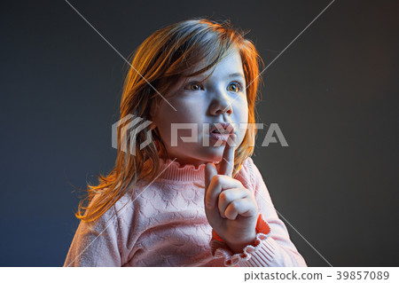 The anger and surprised teen girl The anger and surprised teen girl 39857089