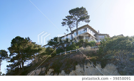 CARMEL, CALIFORNIA, UNITED STATES - OCT 6, 2014 39858091