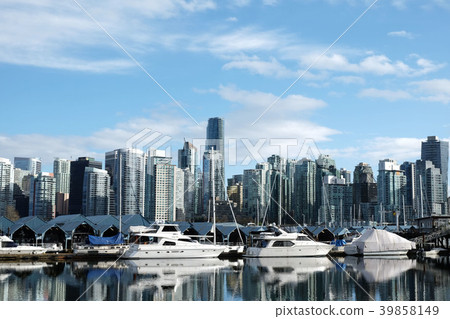 Stanley Park 39858149