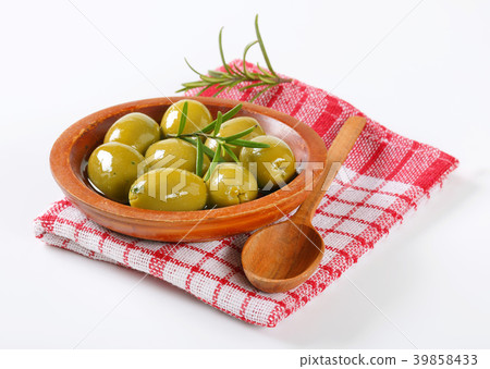 bowl of green olives with rosemary 39858433