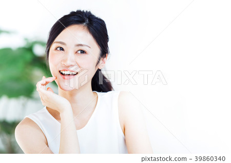 美女形象年輕的女士 39860340