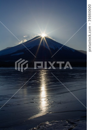 山中湖的鑽石富士山 39860600