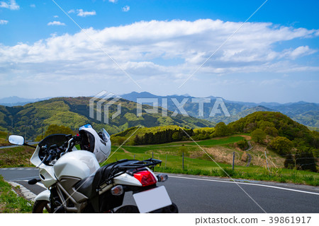 春山遊覽自行車旅遊自行車 春山遊覽自行車旅遊自行車 39861917
