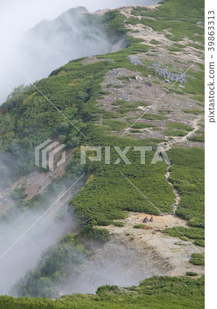 北阿爾卑斯山脊 39863313