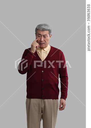 亞洲人的面部表情，資深，中年，資深，特寫鏡頭，健康，印象，情感 39863638