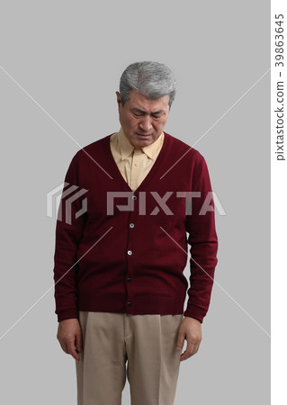 Asian man's facial expression, senior, middle-aged, senior, close-up, health, impression, emotion 39863645