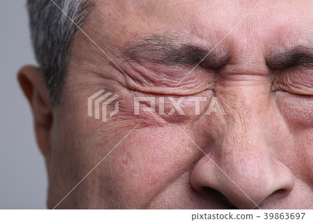 Asian man's facial expression, senior, middle-aged, senior, close-up, health, impression, emotion Asian man's facial expression, senior, middle-aged, senior, close-up, health, impression, emotion 39863697