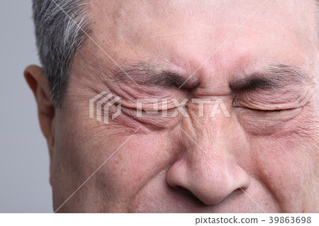 亞洲人的面部表情,資深,中年,資深,特寫鏡頭,健康,印象,情感 亞洲人的面部表情,資深,中年,資深,特寫鏡頭,健康,印象,情感 39863698