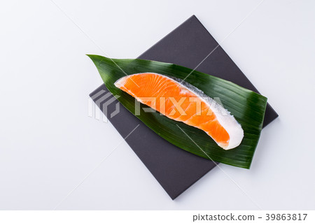 三文魚片 39863817