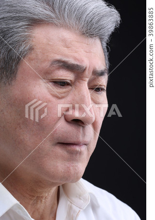 More Kpop idols with beards / facial hair ? | allkpop Forums