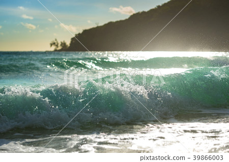 Waves are breaking on the shore of Lazy Beach Waves are breaking on the shore of Lazy Beach 39866003
