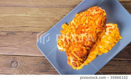 cheesy italian buns close-up cheesy italian buns close-up 39866182