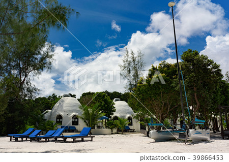 Wtylish white bungalows, koh Rong Samloem island 39866453