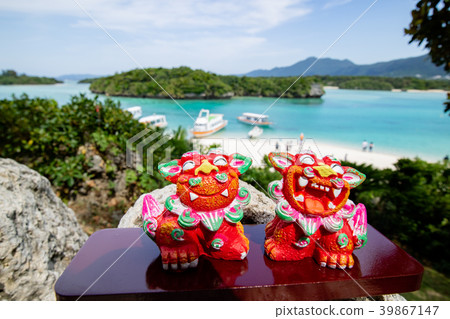 Okinawa, Ishigakijima, Kabira Bay and Shisa Okinawa, Ishigakijima, Kabira Bay and Shisa 39867147