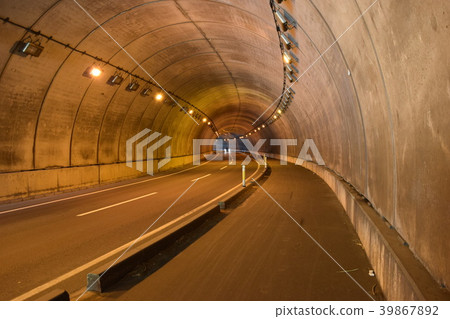 Coastal road shelter Coastal road shelter 39867892