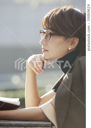 Business woman 39869624