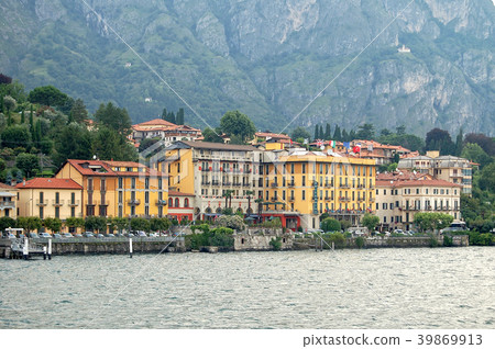 Approaching Cadenabbia from Bellagio 39869913