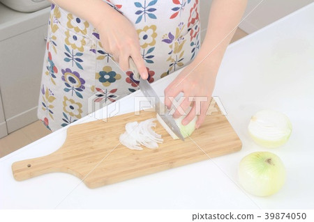 烹飪新的洋蔥 烹飪新的洋蔥 39874050