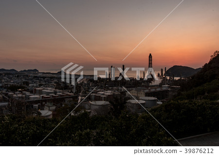 Wakayama Prefecture Arita City Hatsushima Tonen General General Petroleum Wakayama Plant Night view 39876212